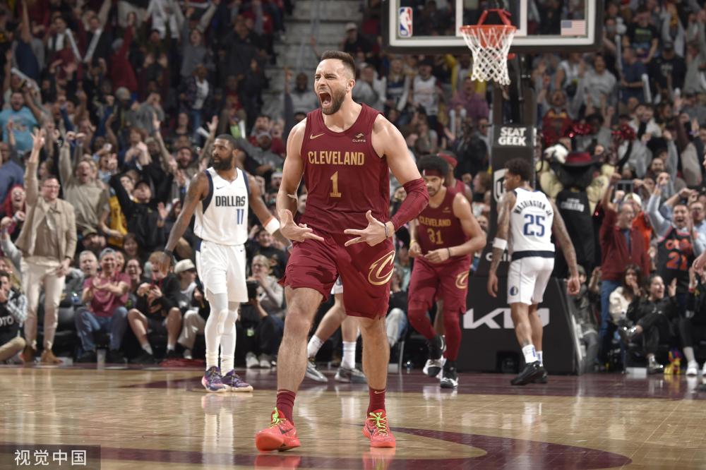 的他来说 的他来说