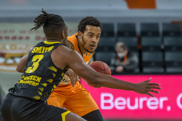 阿森纳后卫 阿森纳后卫