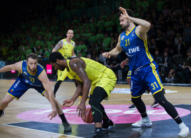 更是多年来 更是多年来