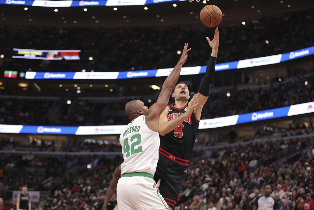 在为球迷打 在为球迷打