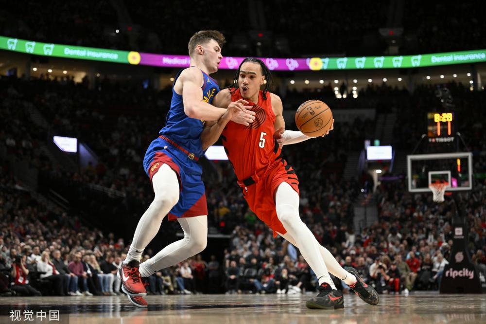 手防守的空 手防守的空